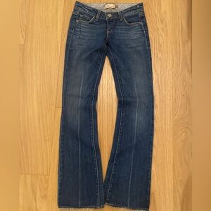 Cute low rise flare jeans, Y2K style, vintage